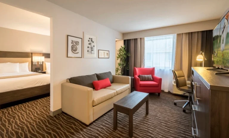 Common Luxury Suites Mistakes: A Definitive Guide to High-End Travel